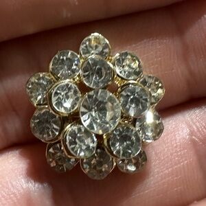 Vintage Gold Tone Crystal Cluster Brooch
